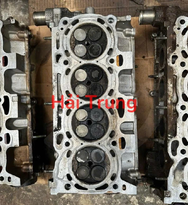 Tháo xe Mặt máy Toyota Camry 2.4