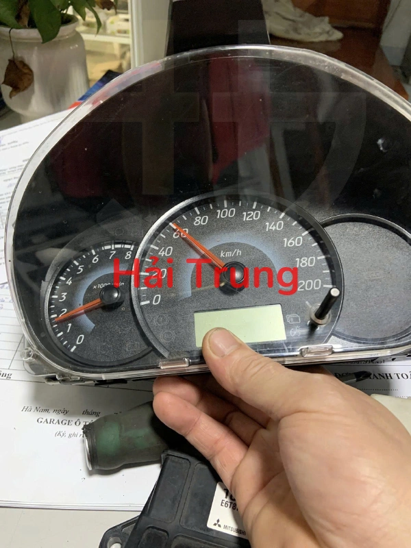 Đồng hồ táp lô Mitsubishi Attrage Tháo xe