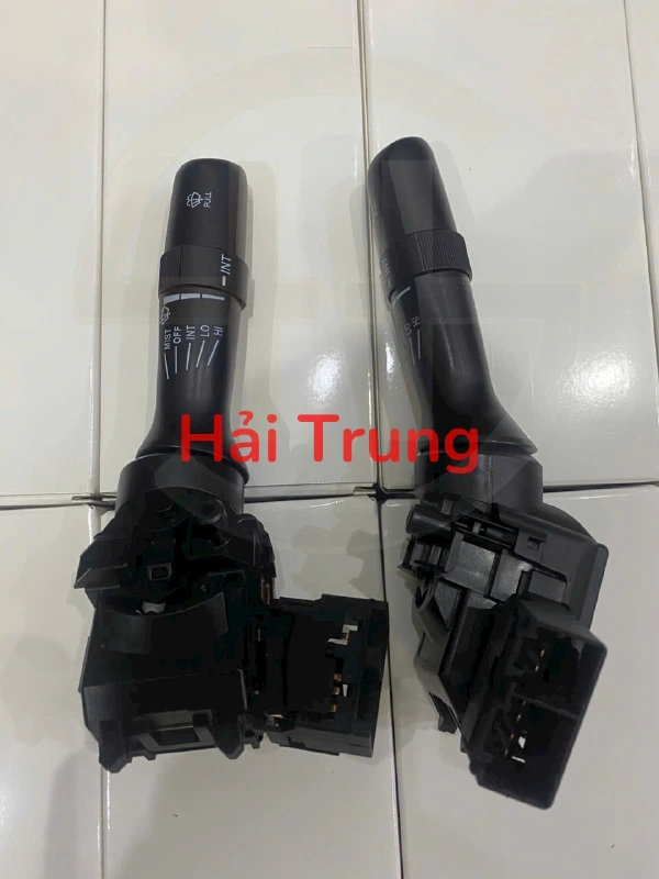 Công tắc gạt mưa Toyota Innova, Fortuner, Hilux